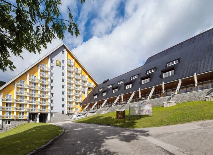 Pinia to górski hotel w Czechach pośród lasów Karkonoszy