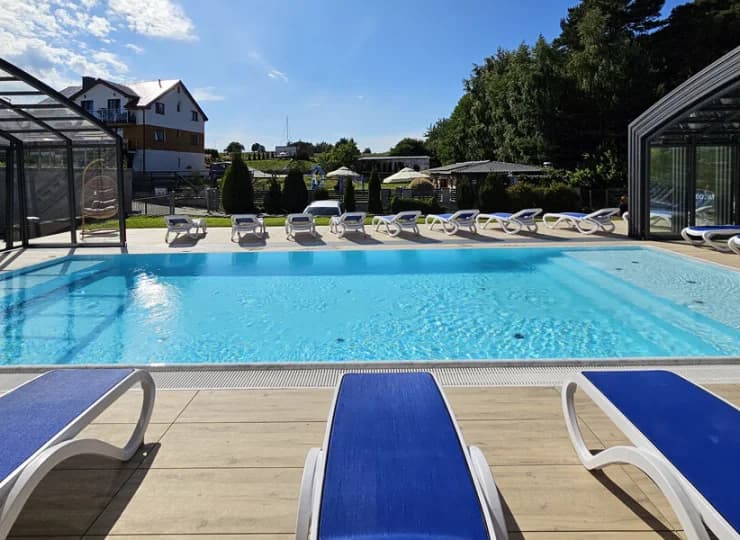 Belmar Park Resort oferuje nocleg z sezonowym basenem we Władysławowie
