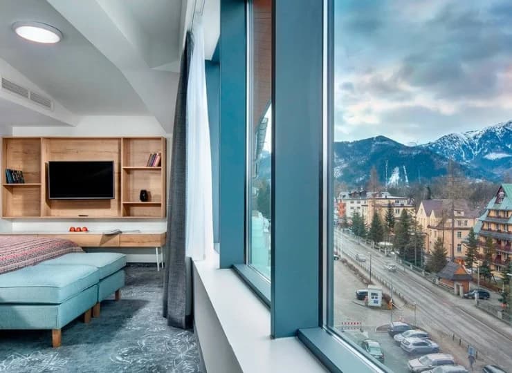Hotel mieści się w dogodnej lokalizacji do wyjścia w Tatry