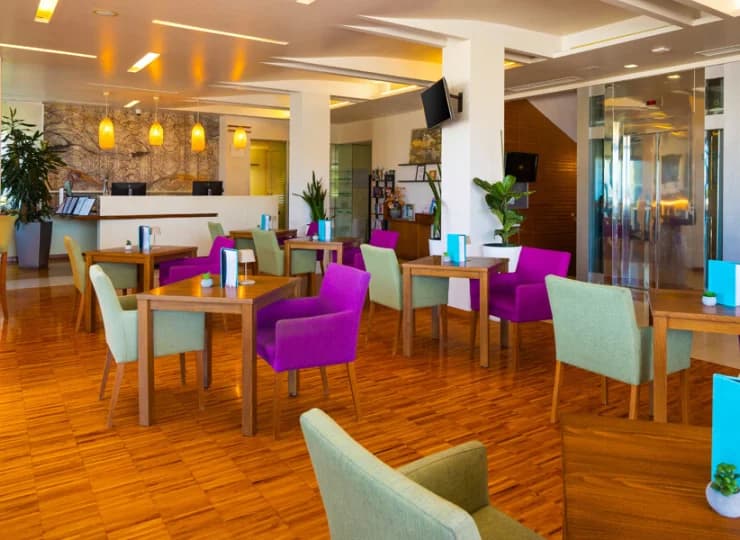 Lobby Bar