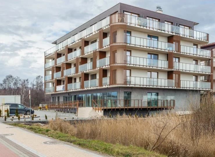 Obiekt leży jedynie 450 metrów od plaży
