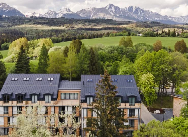 Arietes Marmont Resort jest położony w niesamowitej lokalizacji