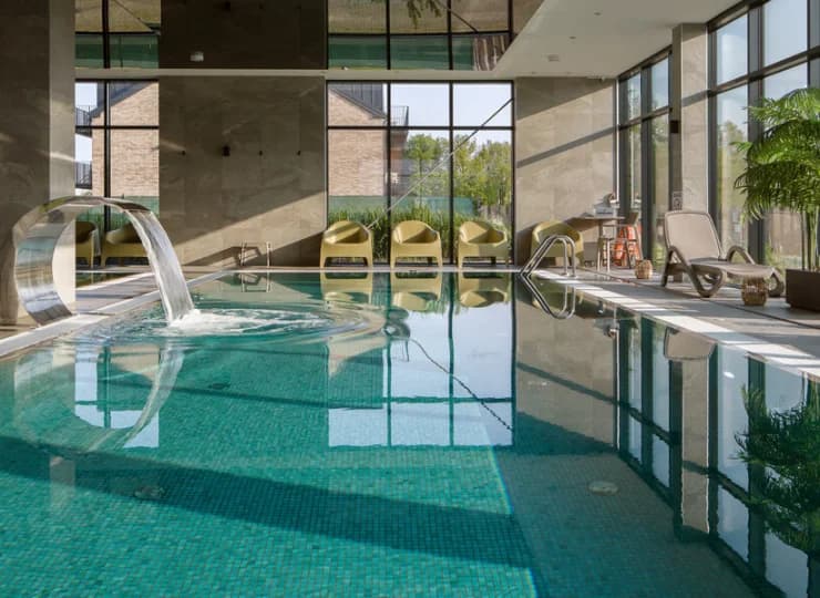 Hotel oferuje przyjemną wewnętrzną strefę wellness