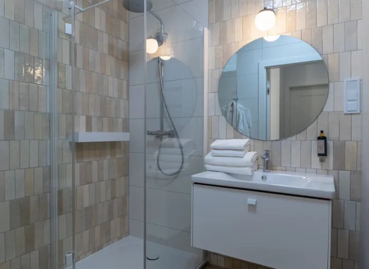 Wszystkie węzły sanitarne są nowe i ładnie zaaranżowane