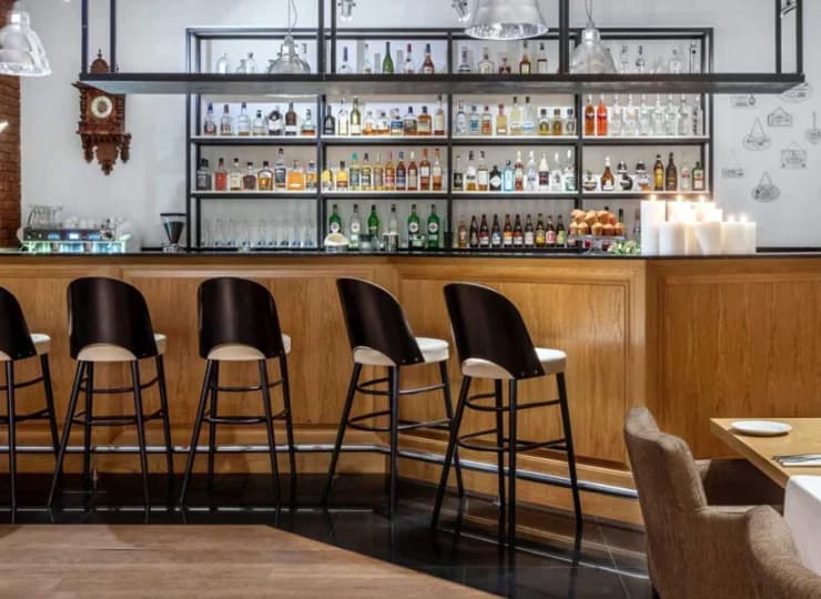 Jest także drink bar z wyborem świetnych trunków