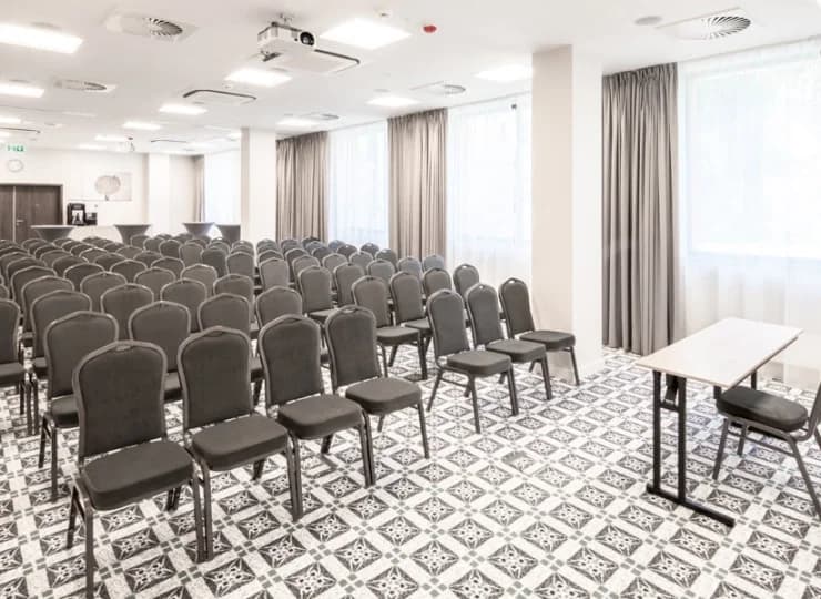 Możliwa jest tutaj organizacja szkoleń czy konferencji
