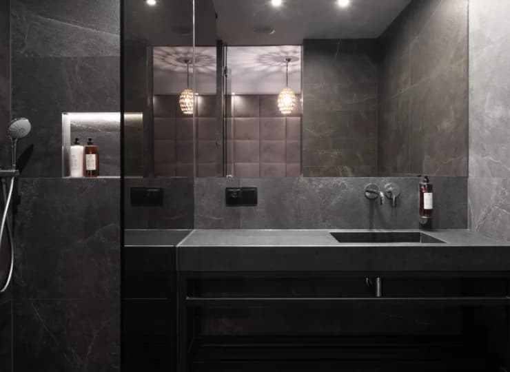 Każdy apartament posiada prywatną łazienkę z prysznicem
