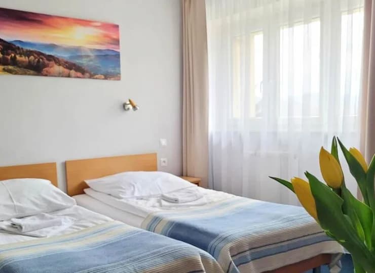 2-os. pokoje wyposażono w dostęp do Wi-Fi i TV