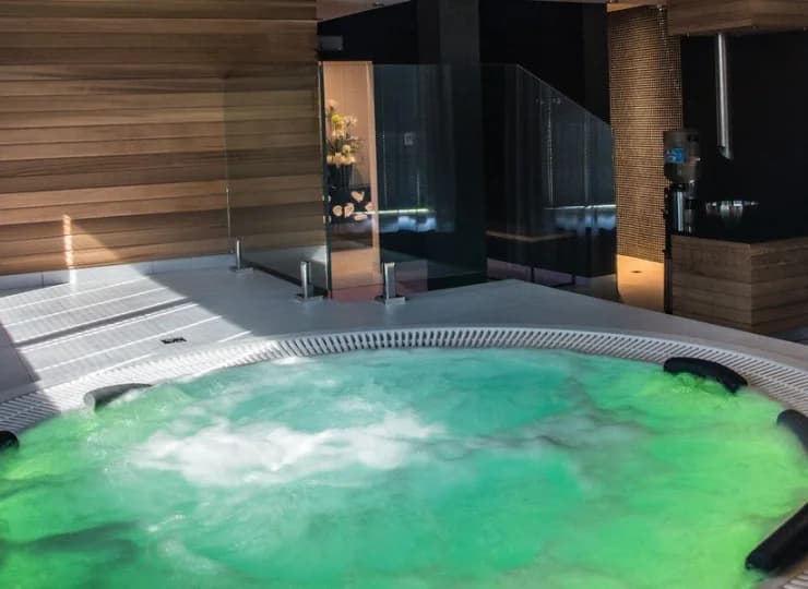Można także zrelaksować się w jacuzzi