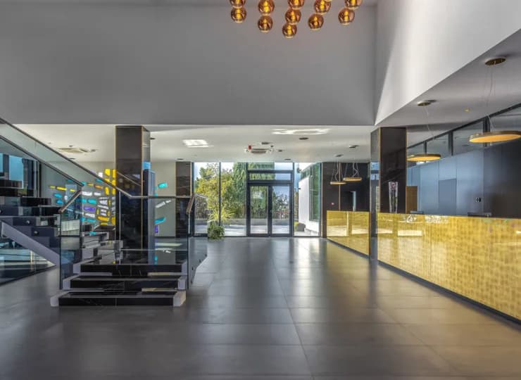 Recepcja hotelu po remoncie w 2020 roku
