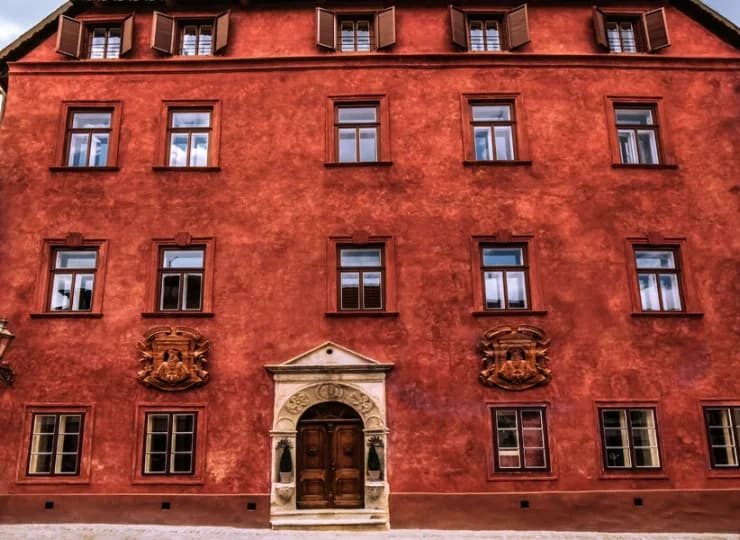 Hotel Ebersbach to butikowy hotel w ścisłym centrum Czeskiego Krumlowa