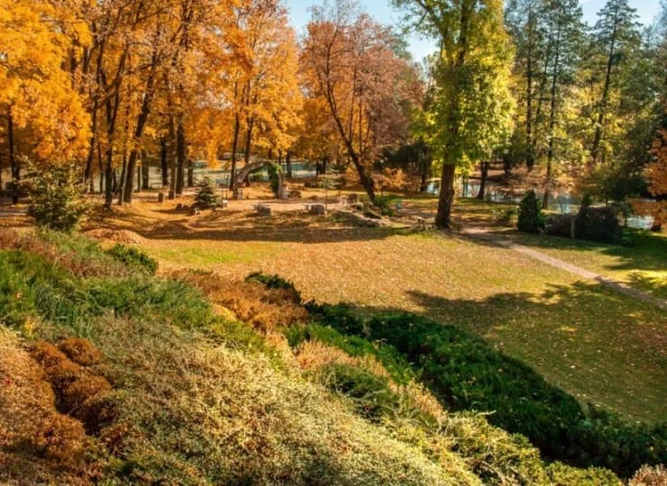 Drzewostan pałacowego parku liczy 300 lat