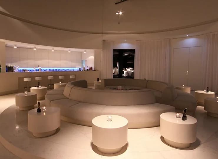 Lobby Bar zaprasza na filiżankę aromatycznej kawy lub drinka