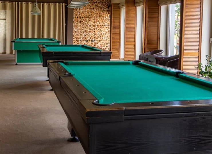 Hotel Wolin posiada siłownię, bilard oraz stół do ping-ponga