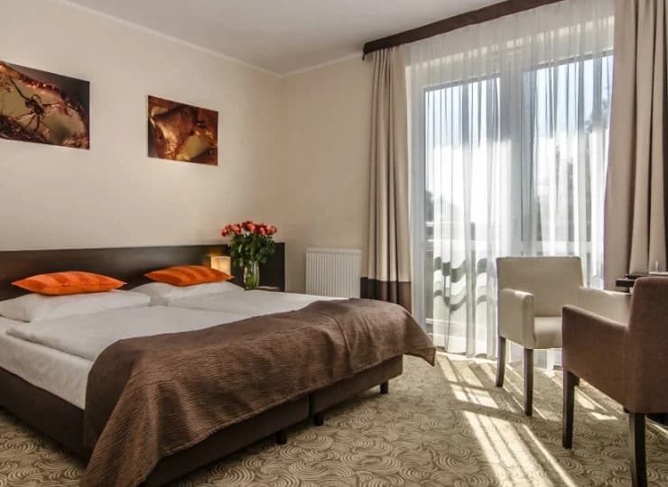 Hotel Emocja SPA oferuje przytulne i komfortowo urządzone pokoje
