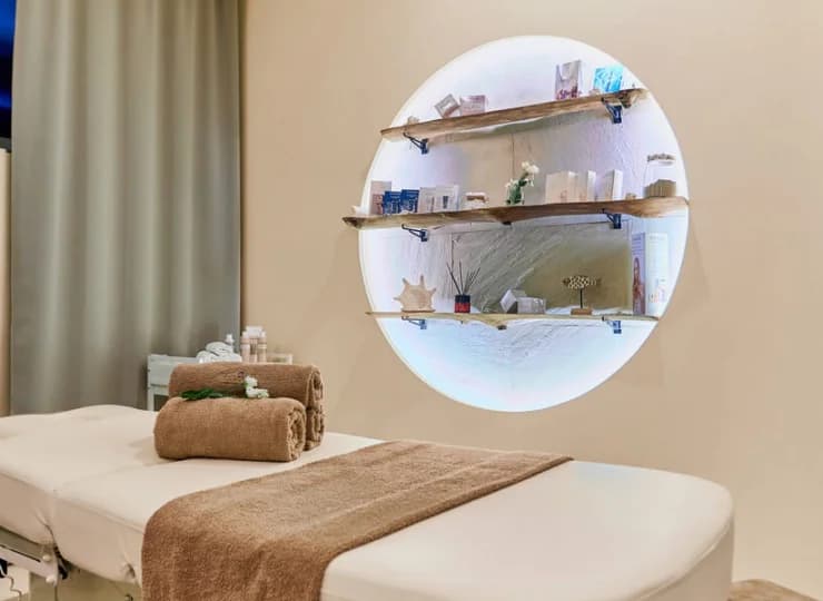 Strefa spa oferuje masaże i zabiegi pielęgnacyjne