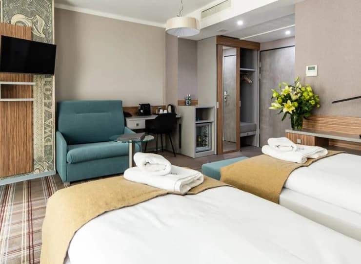 Przestronny pokój deluxe ma 22 m2 powierzchni