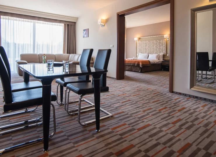 Amerykański apartament z przestronnym salonem