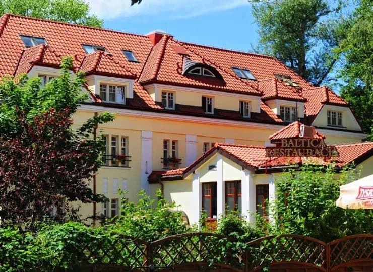 Villa Baltica to świetnie położony tuż przy plaży (30 m) hotel w Sopocie