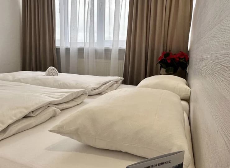 Wygodne łóżka zapewniają komfort snu