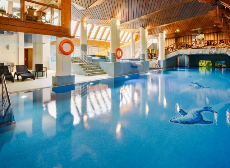 Wybierz hotel z basenem w Zakopanem i ciesz się relaksem przez cały pobyt