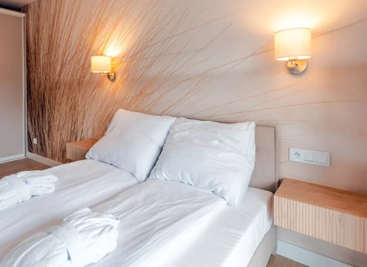 W apartamencie jest 1 lub 2 odrębne sypialnie