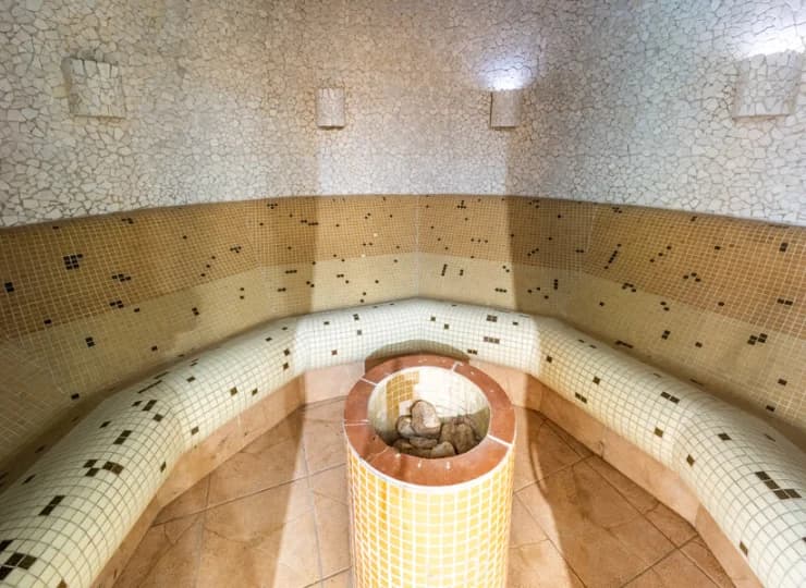 Jest tutaj także sauna i prysznic wrażeń