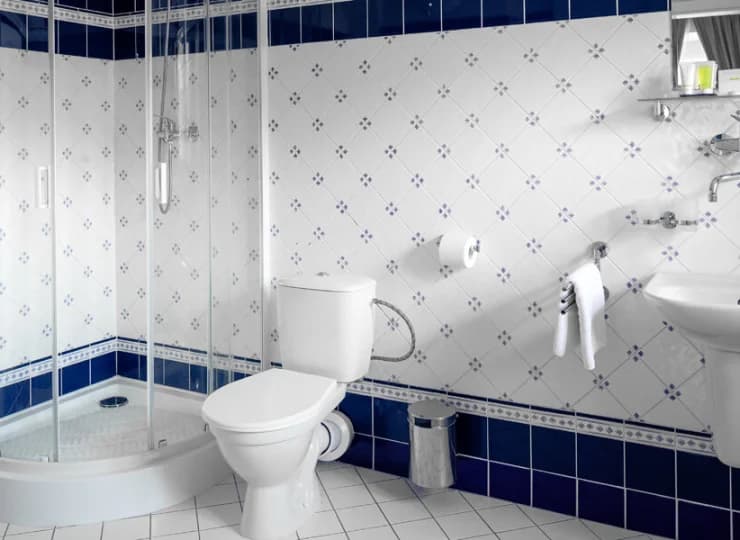 Przestronna łazienka Apartamentu Młynarza
