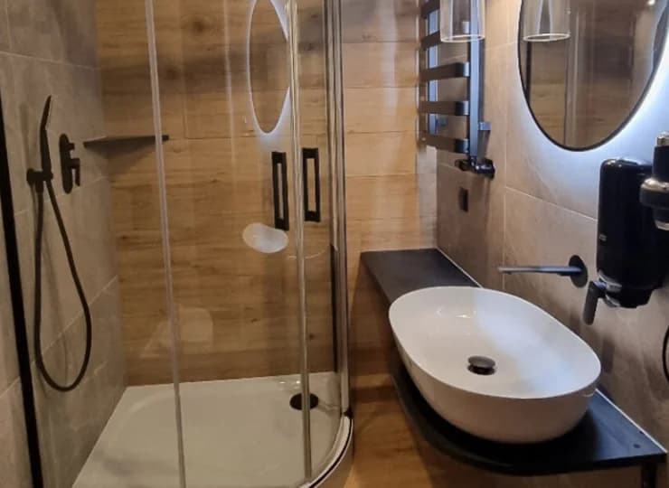 Łazienka pokoju deluxe