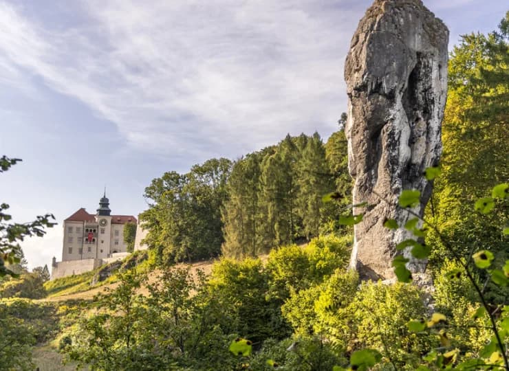Blisko też do Ojcowskiego Parku Narodowego