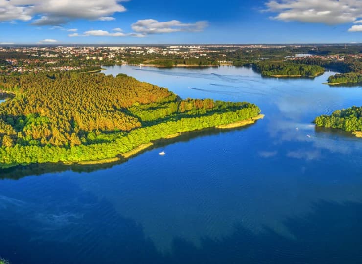 Ukiel jest największym jeziorem w Olsztynie