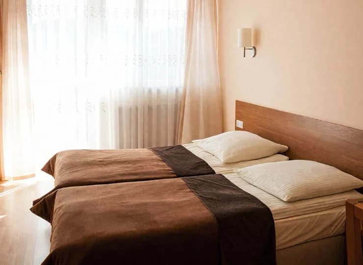 Pokoje w sanatorium są bardziej kameralne