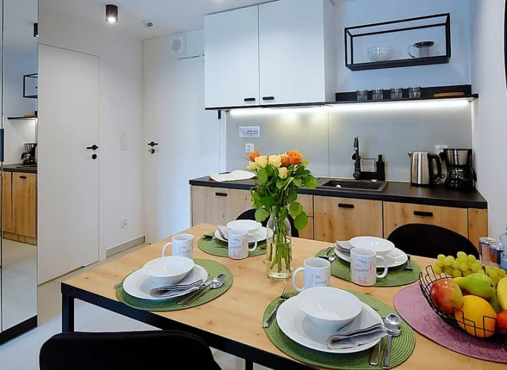 W każdym apartamencie jest aneks kuchenny