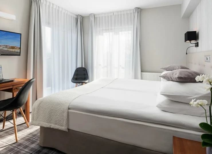 Wnętrza zostały starannie zaprojektowane i stylowo umeblowane