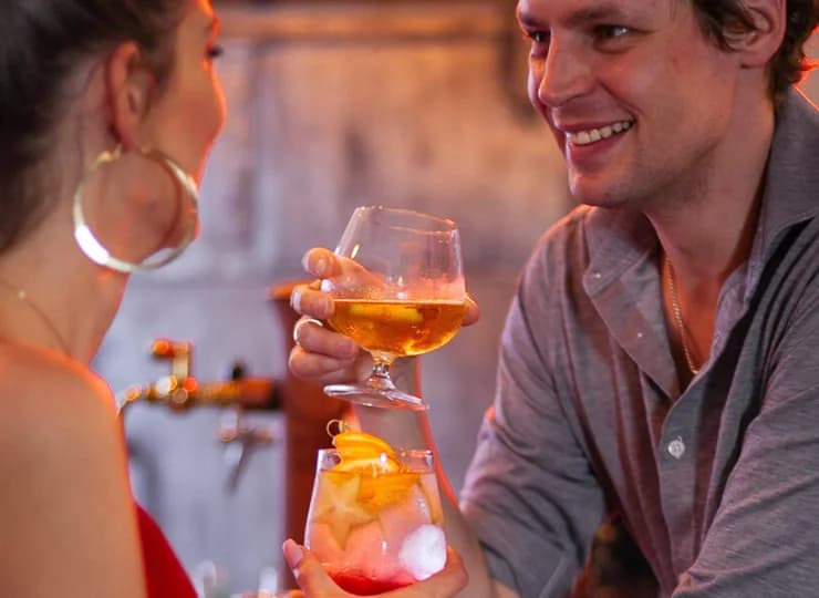 Loftbar oferuje pyszne drinki i koktajle