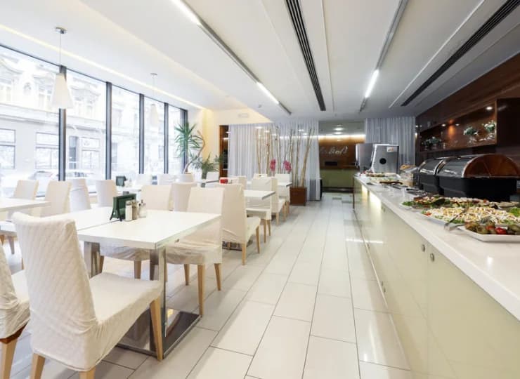 W hotelu dzień rozpoczyna się od smacznego śniadania