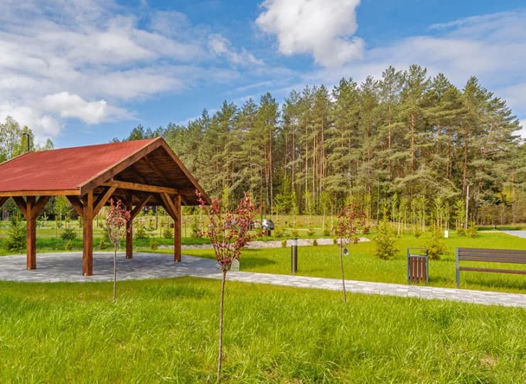 Na terenie obiektu przygotowano miejsce do grillowania