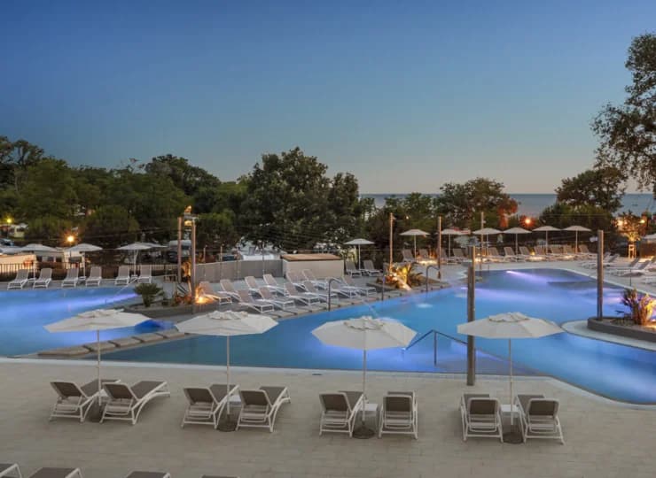 Aminess Maravea Camping Resort**** położony jest na Istrii