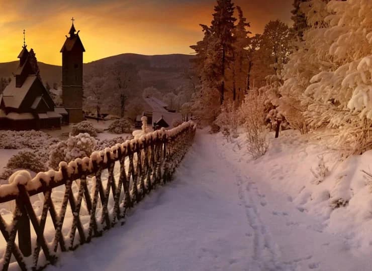 Okolica oferuje liczne atrakcje przez cały rok