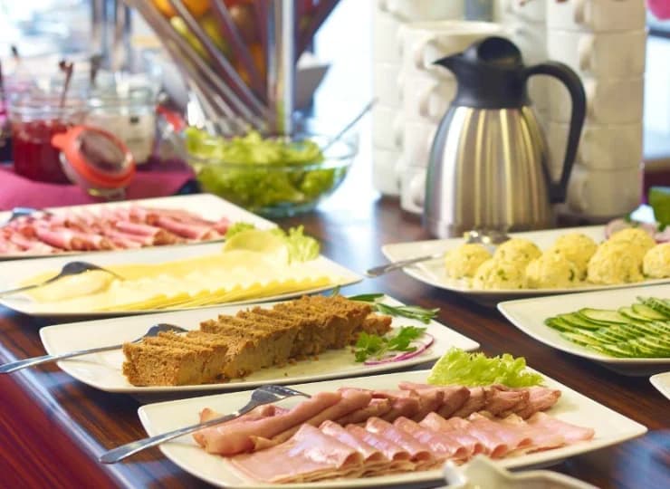 Kuchnia oparta jest na świeżych sezonowych produktach