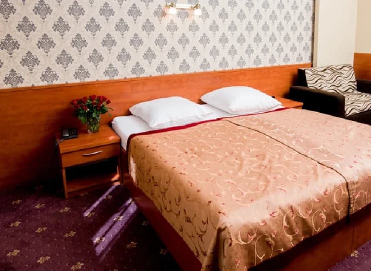 Mimo lokalizacji w centrum miasta, w hotelu panuje spokój i cisza