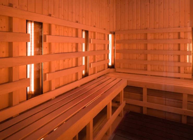 Przygotowano w niej jacuzzi oraz sauny