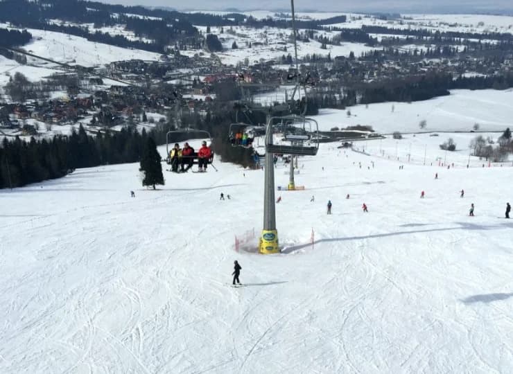 Zima w Tatrach oznacza wiele możliwości szusowania po stokach