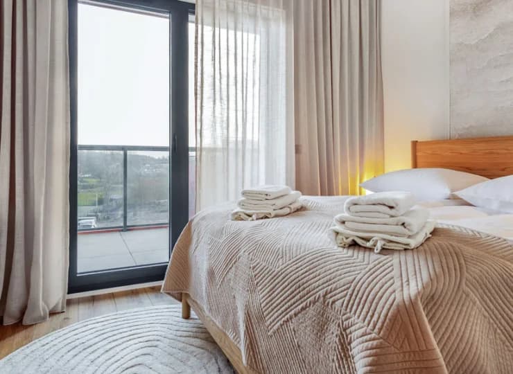 Każdy apartament ma odrębną dwuosobową sypialnię
