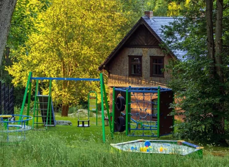 Dla dzieci przygotowano plac zabaw