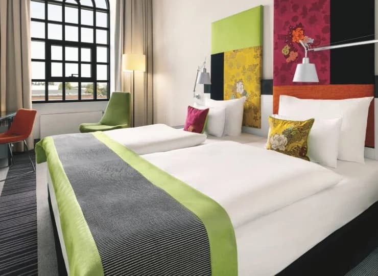 Hotel oferuje stylowe i przestronne pokoje w łódzkiej Manufakturze