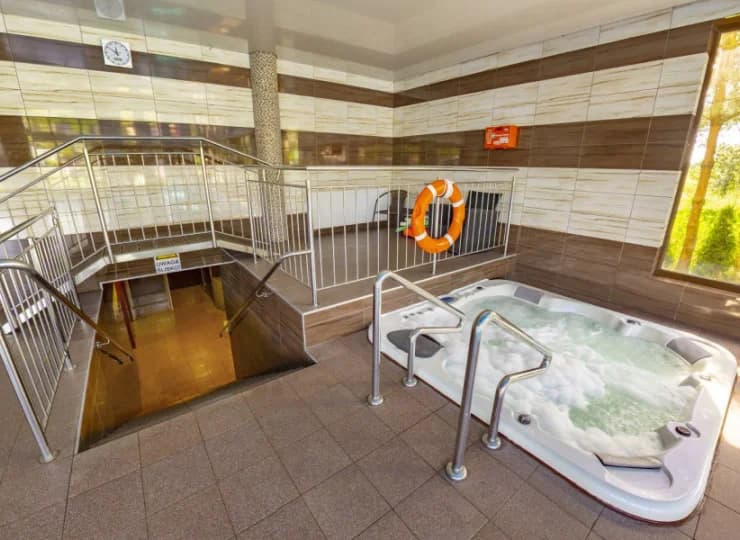 Obiekt dysponuje komfortowym jacuzzi i pięknymi widokami
