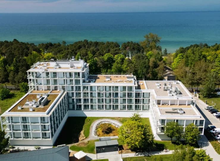 ARCHE Fabryka Samolotów to apartamenty i pokoje w Mielnie