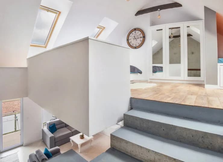 Niektóre apartamenty są 2-poziomowe