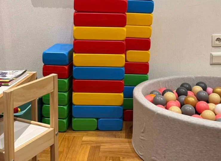 Przygotowano pokój zabaw dla dzieci